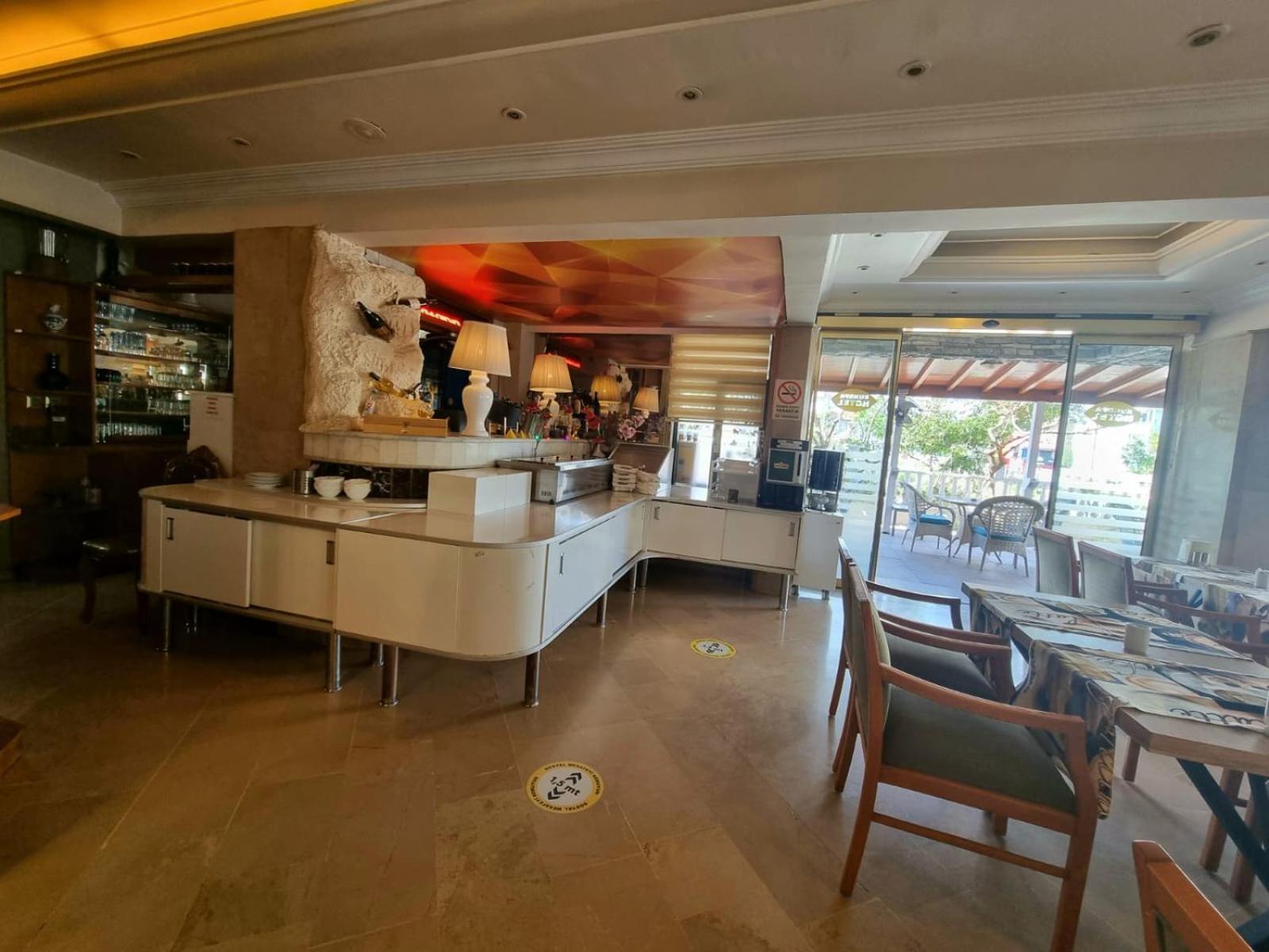 Perlo Hotel City Анталия Екстериор снимка