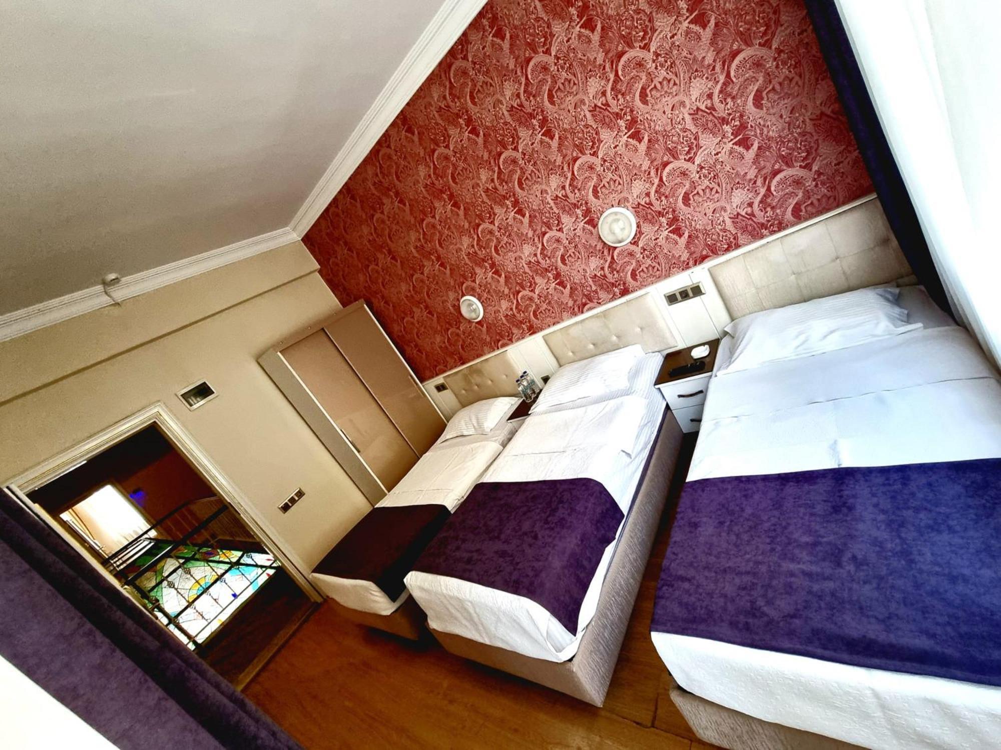 Perlo Hotel City Анталия Екстериор снимка