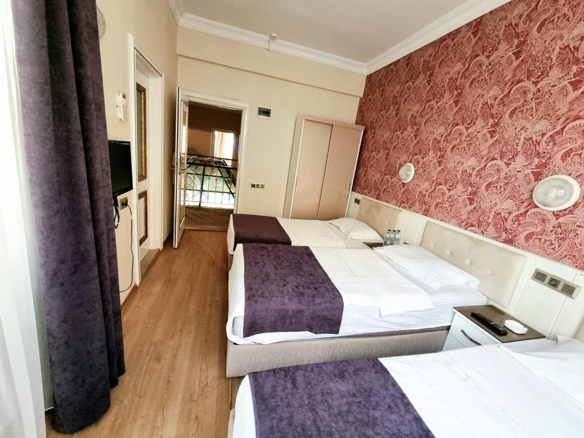 Perlo Hotel City Анталия Екстериор снимка