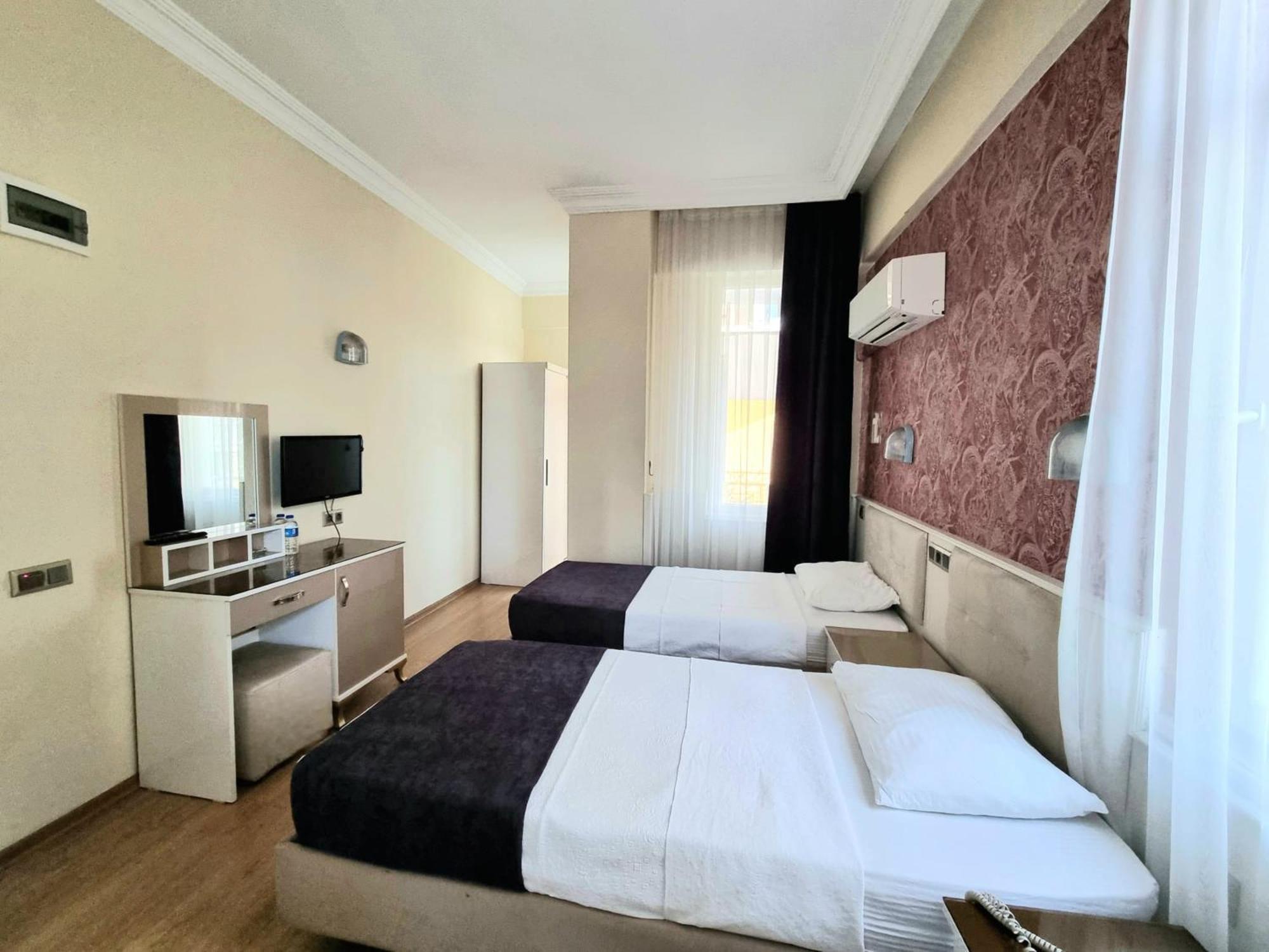 Perlo Hotel City Анталия Екстериор снимка